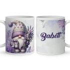 Névvel kérhető - Levendulás manó ajándékkal mintás bögre