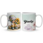 Névvel kérhető - A legcukibb napraforgós manó lány mintás bögre