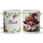 Névvel kérhető - Egy pohár bor és a borász manó lány mintás bögre