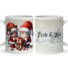 Névvel kérhető - Ajándékozó karácsonyi manók mintás bögre