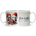 Névvel kérhető - Ajándékozó karácsonyi manók mintás bögre