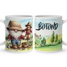 Névvel kérhető - Gazda manó és a madárijesztő mintás bögre