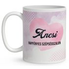 Névvel kérhető - Fodrász manólány az asztalnál mintás bögre