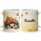 Névvel kérhető - Cuki őszi kukucskáló süni mintás bögre