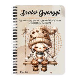   Személyre szabható - Hintázó kávés manó lány mintás füzet