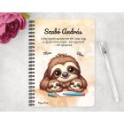 Személyre szabható - Cuki lajhár Apa és két gyereke mintás füzet