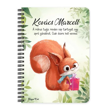 Személyre szabható - Cuki mókus ajándékkal mintás A6-os füzet