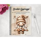 Személyre szabható - Hintázó kávés manó lány mintás A6-os füzet