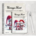 Személyre szabható - Korcsolyázó karácsonyi manók mintás A6-os füzet