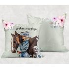 Kérd a neveddel - Meghitt lovas pillanat mintás párna