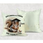 Névvel kérhető Mókus mintás párna - 2026 évi Ballagásra