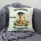 Névvel kérhető Zsiráf mintás párna - 2026 évi Ballagásra