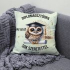 Névvel kérhető Bagoly mintás párna - 2026 évi Ballagásra