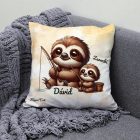 Névvel kérhető - Cuki lajhár Apa és gyermeke horgásznak mintás párna