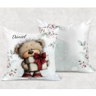 Névvel kérhető - Cuki karácsonyi maci ajándékkal mintás párna