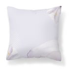 Névvel kérhető -  Bájos krókusz virágos tündér mintás párna