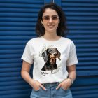 Névvel kérhető - Fekete tacskó portré mintás női póló