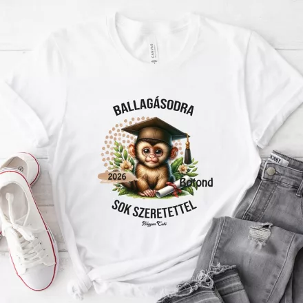 Névvel kérhető Maki mintás póló Ballagásra